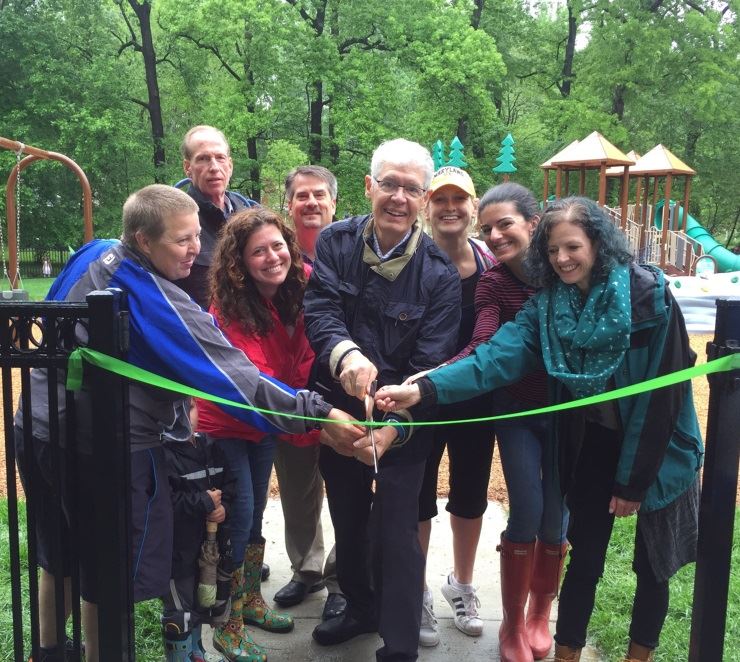 Cutting the ribbon with Mayor Carey